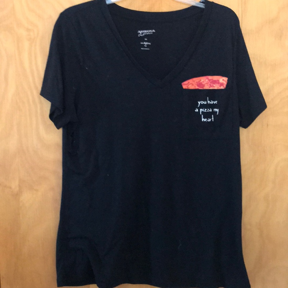 V neck pocket tee